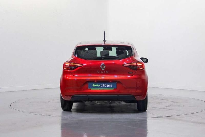 Usado Renault Clio V Equilibre 140 CV (102 kW) 2023 Rojo Utilitario