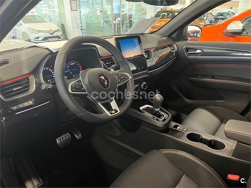 Usado Renault Arkana RS Line 140 CV (102 kW) 2023 Negro SUV
