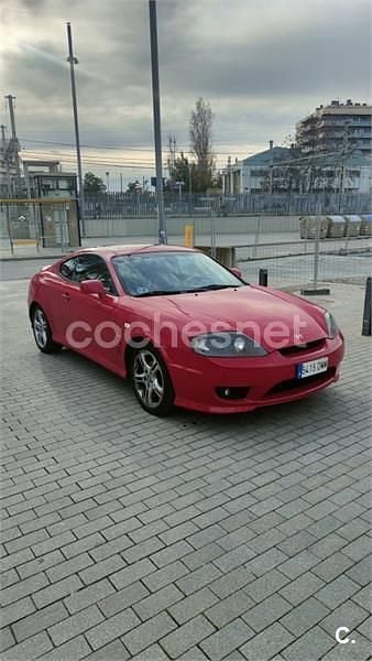 Usado Hyundai Coupé 167 CV (122 kW) 2005 Rojo Coupe