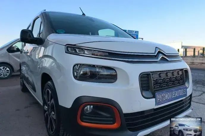 Usado Citroën Berlingo XTR 120 CV (88 kW) 2019 Monovolumen