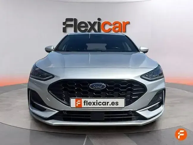 Usado Ford Focus ST-Line 155 CV (114 kW) 2023 Gris Berlina