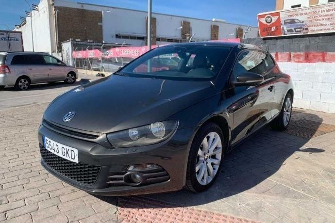 Usado VW Scirocco 140 CV (102 kW) 2009 Marrón Coupe
