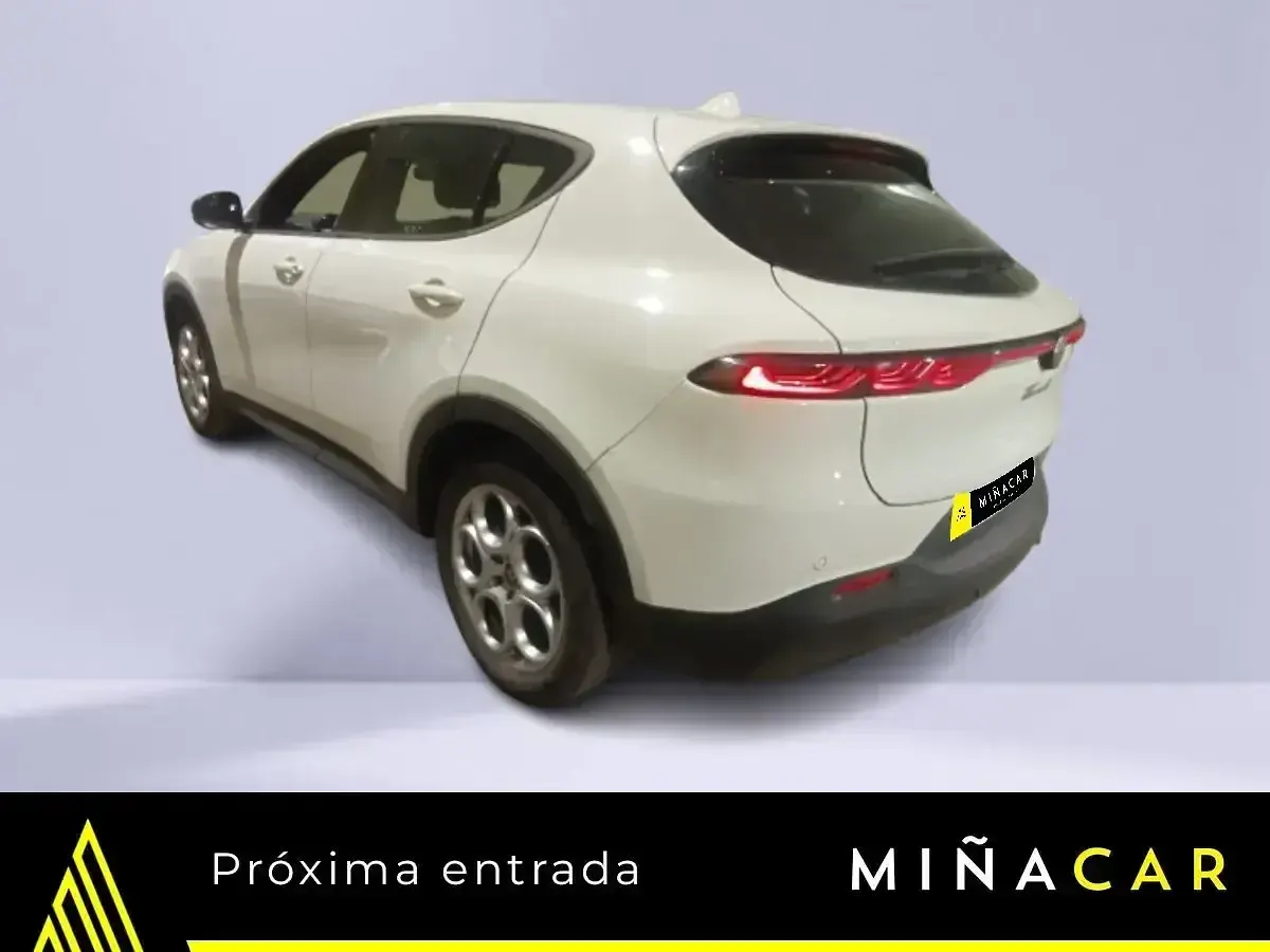 Usado Alfa Romeo Tonale Sprint 130 CV (95 kW) 2023 Blanco SUV