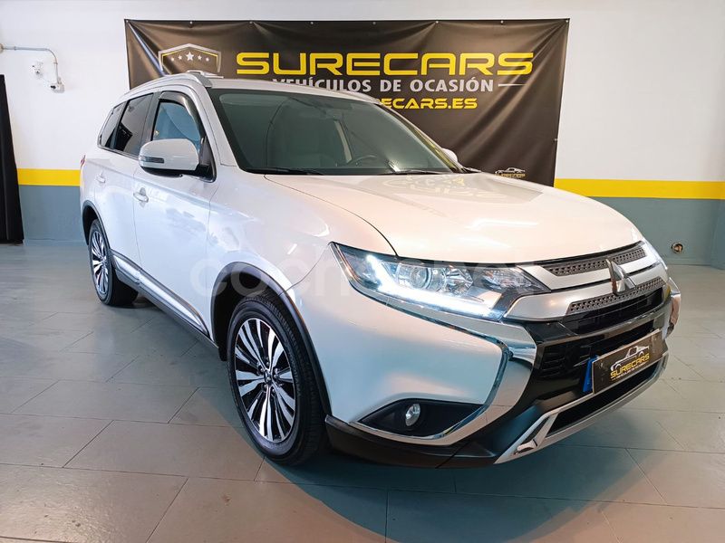 Blanco Usado 2021 Mitsubishi Outlander Motion SUV | 19.990 € (Buen precio) - Imagen 1/4