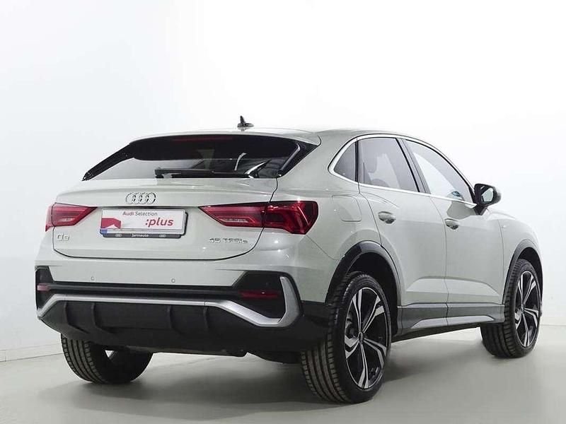 Usado Audi Q3 Sportback S-Line 245 CV (180 kW) 2023 Plateado SUV