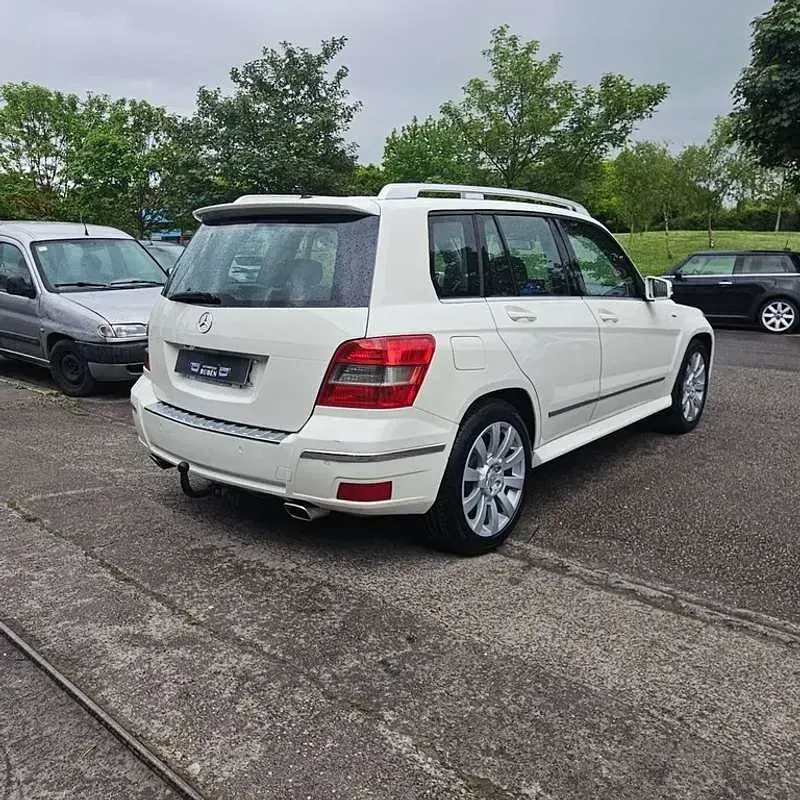 Usado Mercedes GLK220 170 CV (125 kW) 2009 Blanco SUV