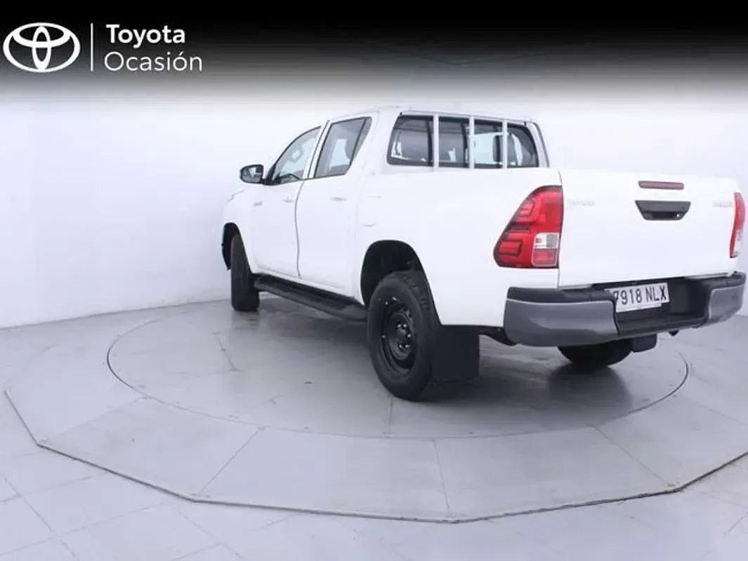 Nuevo Toyota HiLux 150 CV (110 kW) 2026 Blanco Pickup/Camioneta