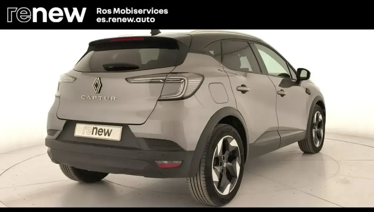 Usado Renault Captur Techno 100 CV (73 kW) 2025 Azul SUV
