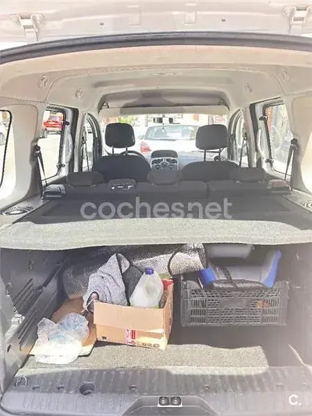 Usado Renault Kangoo 90 CV (66 kW) 2017 Blanco Monovolumen