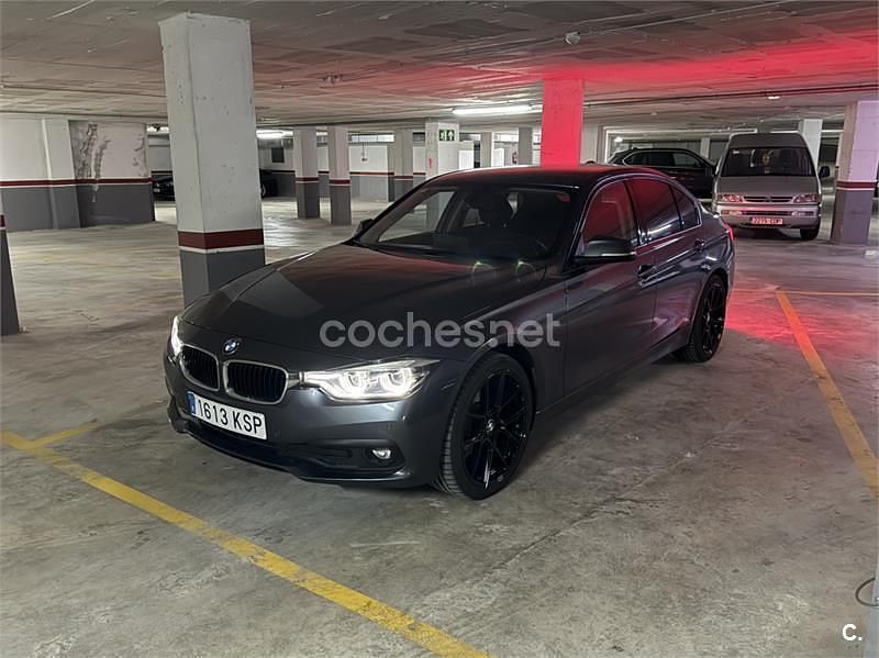 Gris / plata Usado 2018 BMW 318 Berlina | 16.500 € (Precio justo) - Imagen 1/4