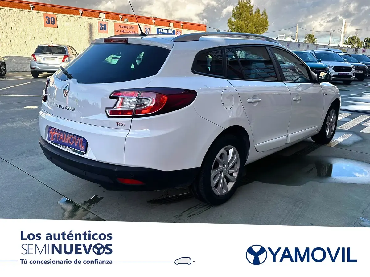 Usado Renault Mégane LIMITED 115 CV (84 kW) 2016 Blanco Familiar