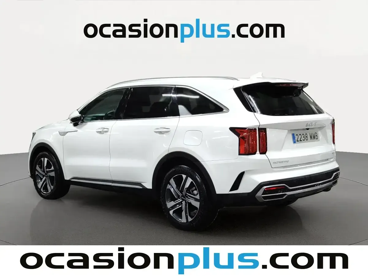 Używany Kia Sorento 194 KM (142 kW) 2023 Biały SUV