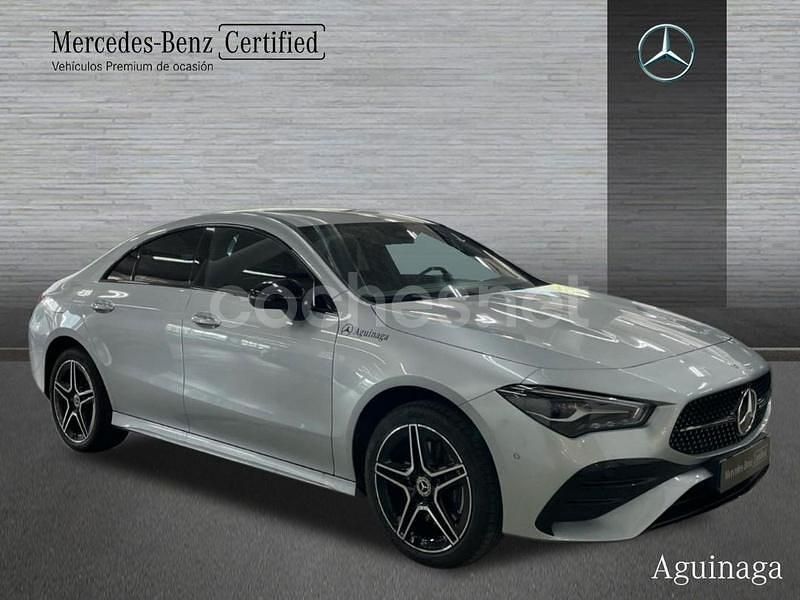 Gris / plata Usado 2024 Mercedes CLA250e Berlina | 41.890 € (Precio justo) - Imagen 1/4