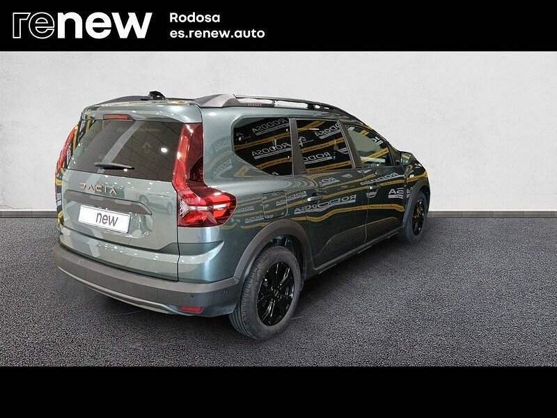 Usado Dacia Jogger Extreme 100 CV (73 kW) 2024 Verde Monovolumen