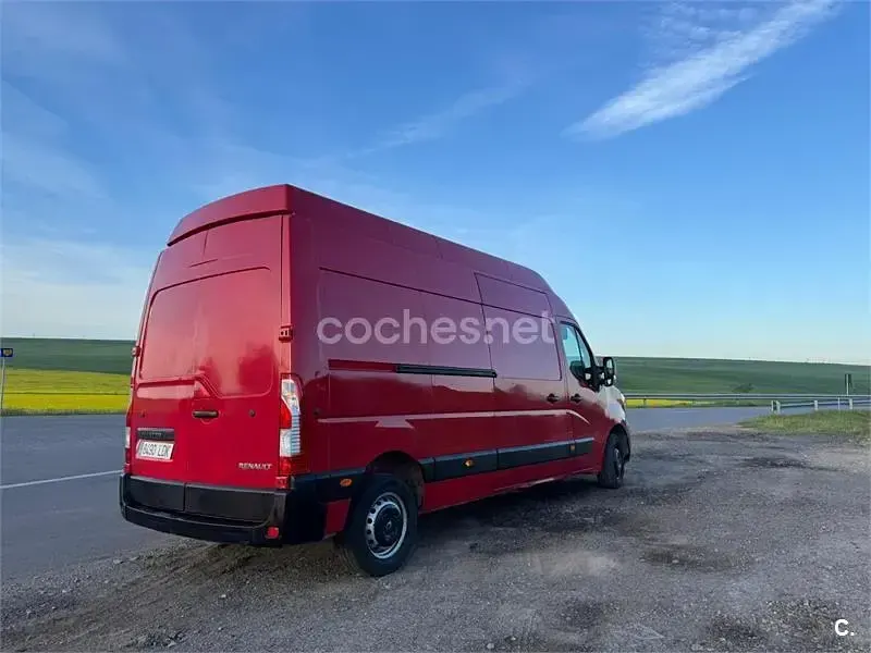 Usado Renault Master 145 CV (106 kW) 2012 Rojo Descapotable