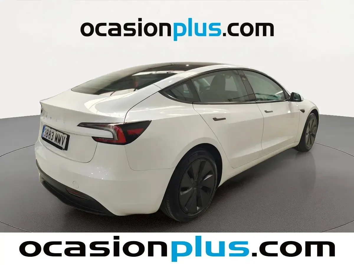 Käytetty Tesla Model 3 RWD 208 kW (283 HP) 2024 Valkoinen Sedan