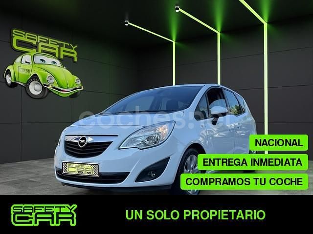 Blanco Usado 2012 Opel Meriva Selective Monovolumen | 6999 € (Precio justo) - Imagen 1/4