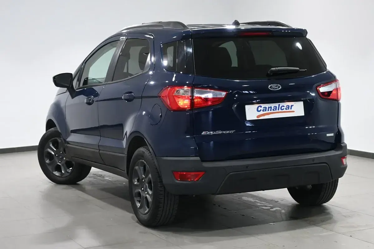 Usado Ford Ecosport Titanium 125 CV (91 kW) 2018 Azul SUV
