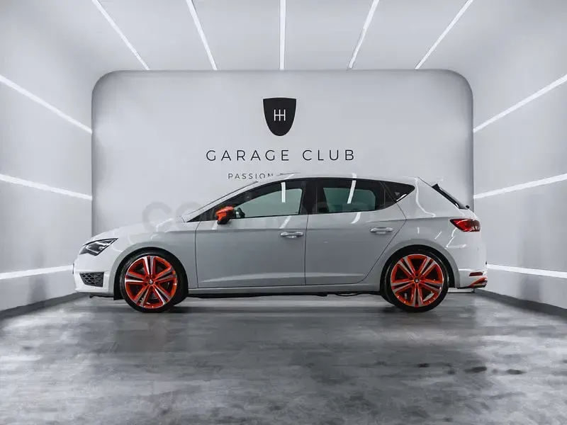 Usado Seat Leon CUPRA 280 CV (205 kW) 2015 Blanco Berlina