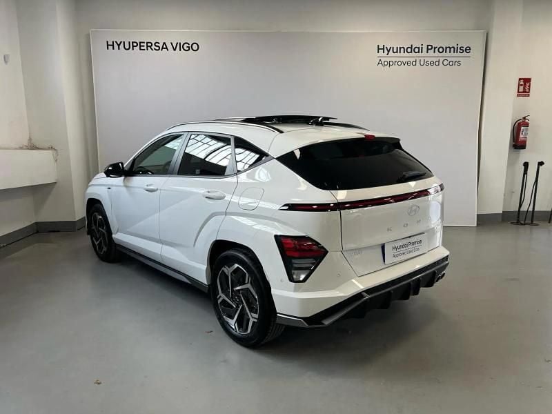 Usado Hyundai Kona N Line 129 CV (94 kW) 2025 Blanco SUV