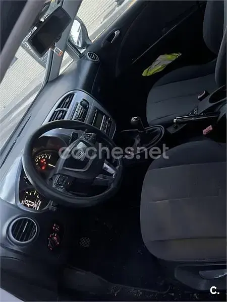 Usado Seat Leon Style 105 CV (77 kW) 2010 Blanco Utilitario