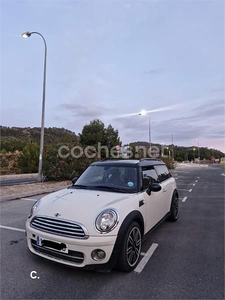 Usado Mini Cooper D 110 CV (80 kW) 2010 Blanco Utilitario