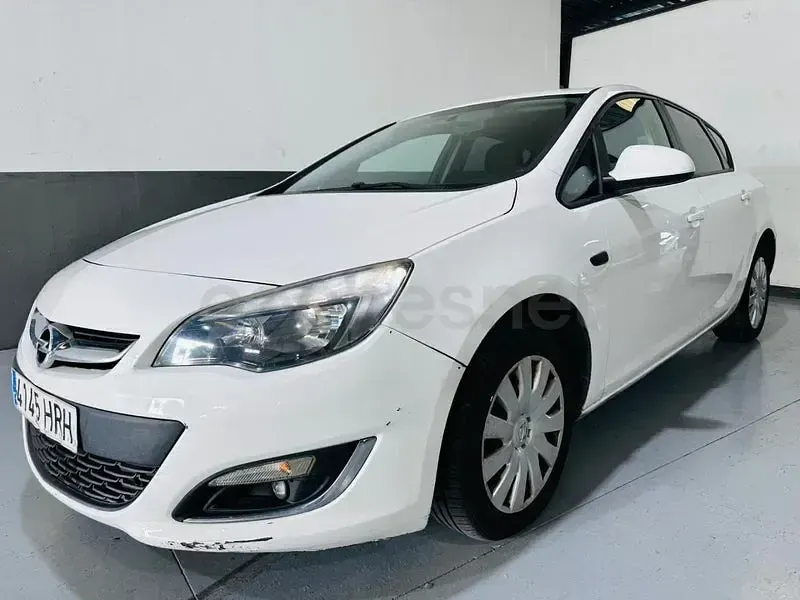 Brugt Opel Astra Excellence 110 HK (80 kW) 2014 Hvid Stationcar