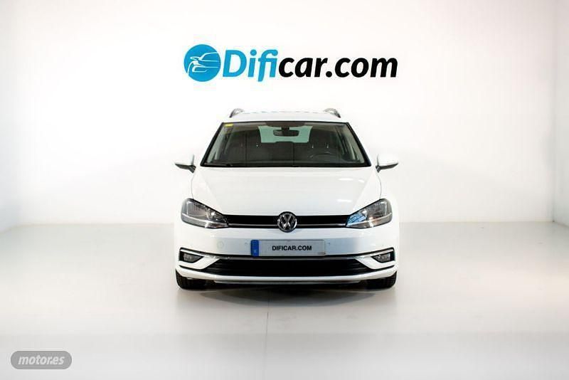 Usado VW Golf VII 150 CV (110 kW) 2017 Blanco Familiar