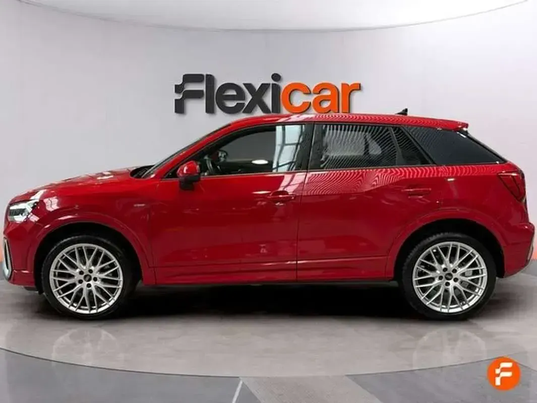 Usado Audi Q2 Premium 150 CV (110 kW) 2024 Rojo SUV