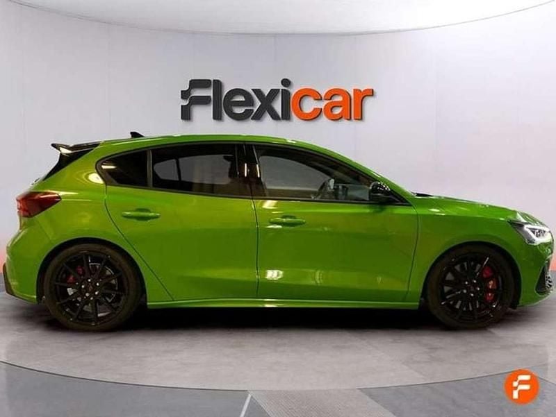 Usado Ford Focus ST 280 CV (205 kW) 2023 Verde Utilitario