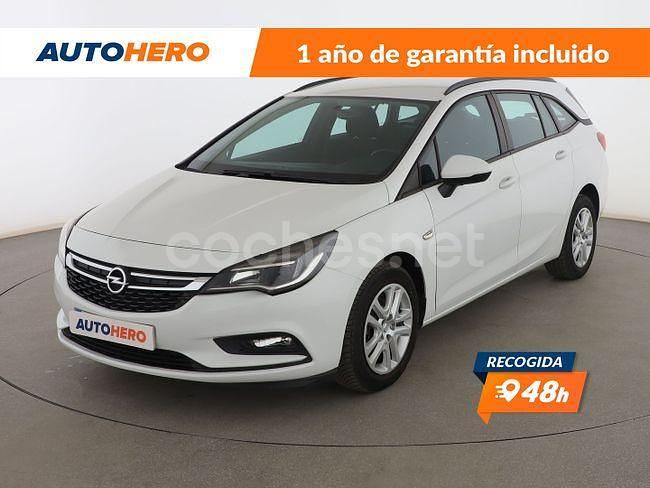Usado Opel Astra Selective 110 CV (80 kW) 2016 Blanco Familiar