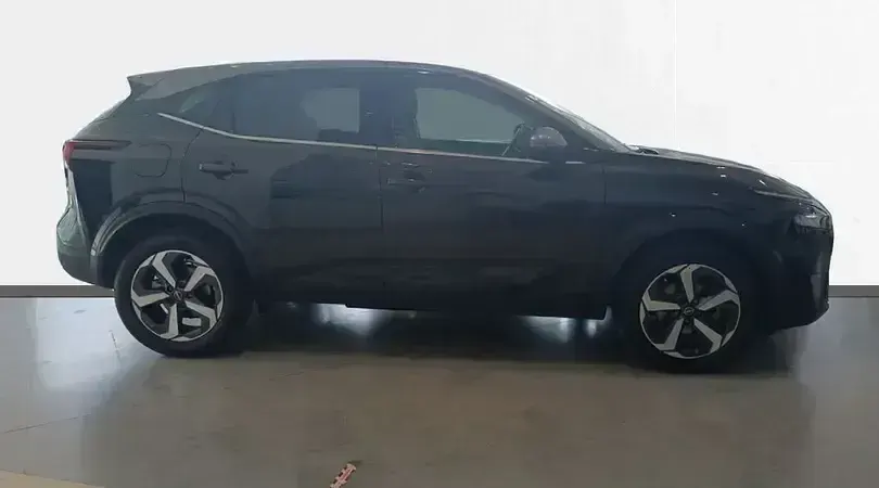 Usado Nissan Qashqai N-Connecta 160 CV (117 kW) 2024 Negro zaino SUV