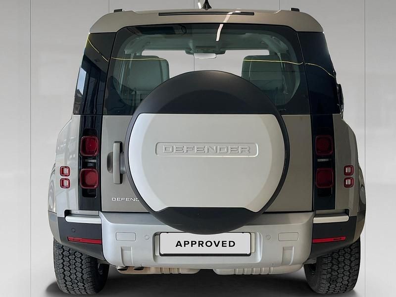 Usado Land Rover Defender S 249 CV (183 kW) 2024 Silicon silver SUV