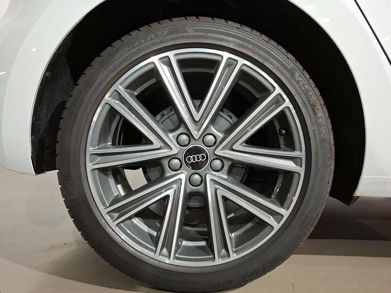 Usado Audi A1 95 CV (69 kW) 2024 Blanco glaciar metalizado / negro mito SUV