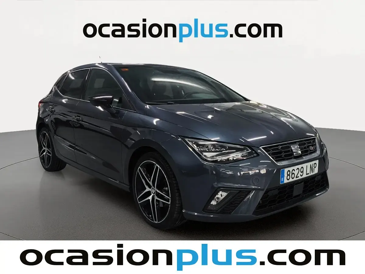 Usado Seat Ibiza FR 110 CV (80 kW) 2021 Gris Utilitario