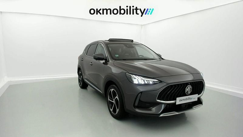 Käytetty MG HS Luxury 162 HP (119 kW) 2024 Harmaa Katumaasturi