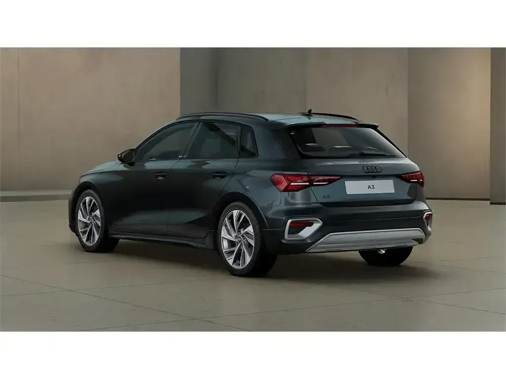 Nuevo Audi A3 Ambiente 204 CV (150 kW) 2026 Gris Berlina