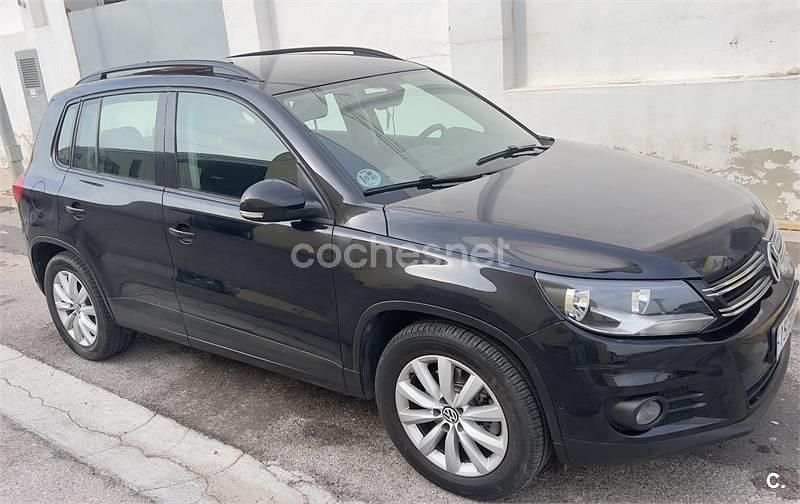 Usado VW Tiguan 110 CV (80 kW) 2014 Negro SUV