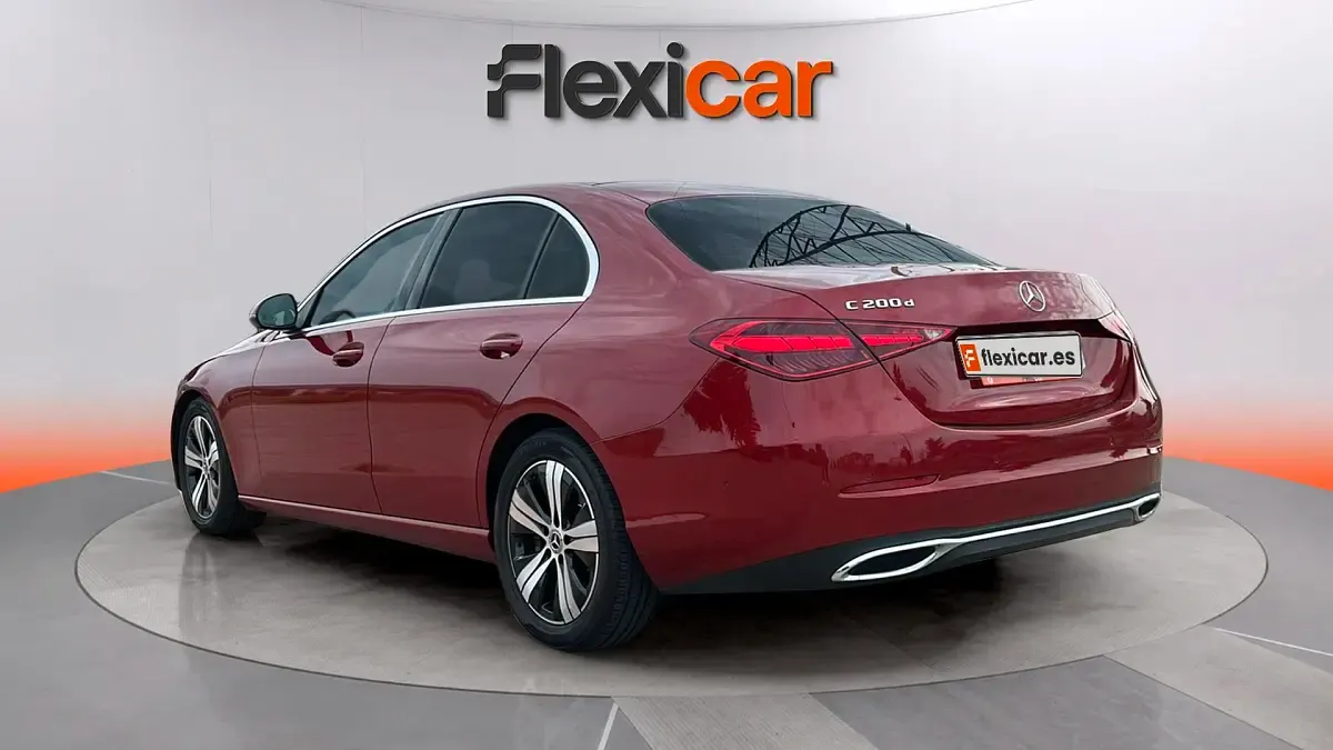 Usado Mercedes C200 163 CV (119 kW) 2023 Rojo Berlina