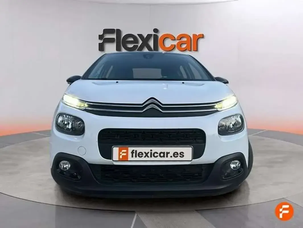 Usado Citroën C3 Feel 82 CV (60 kW) 2019 Blanco Utilitario
