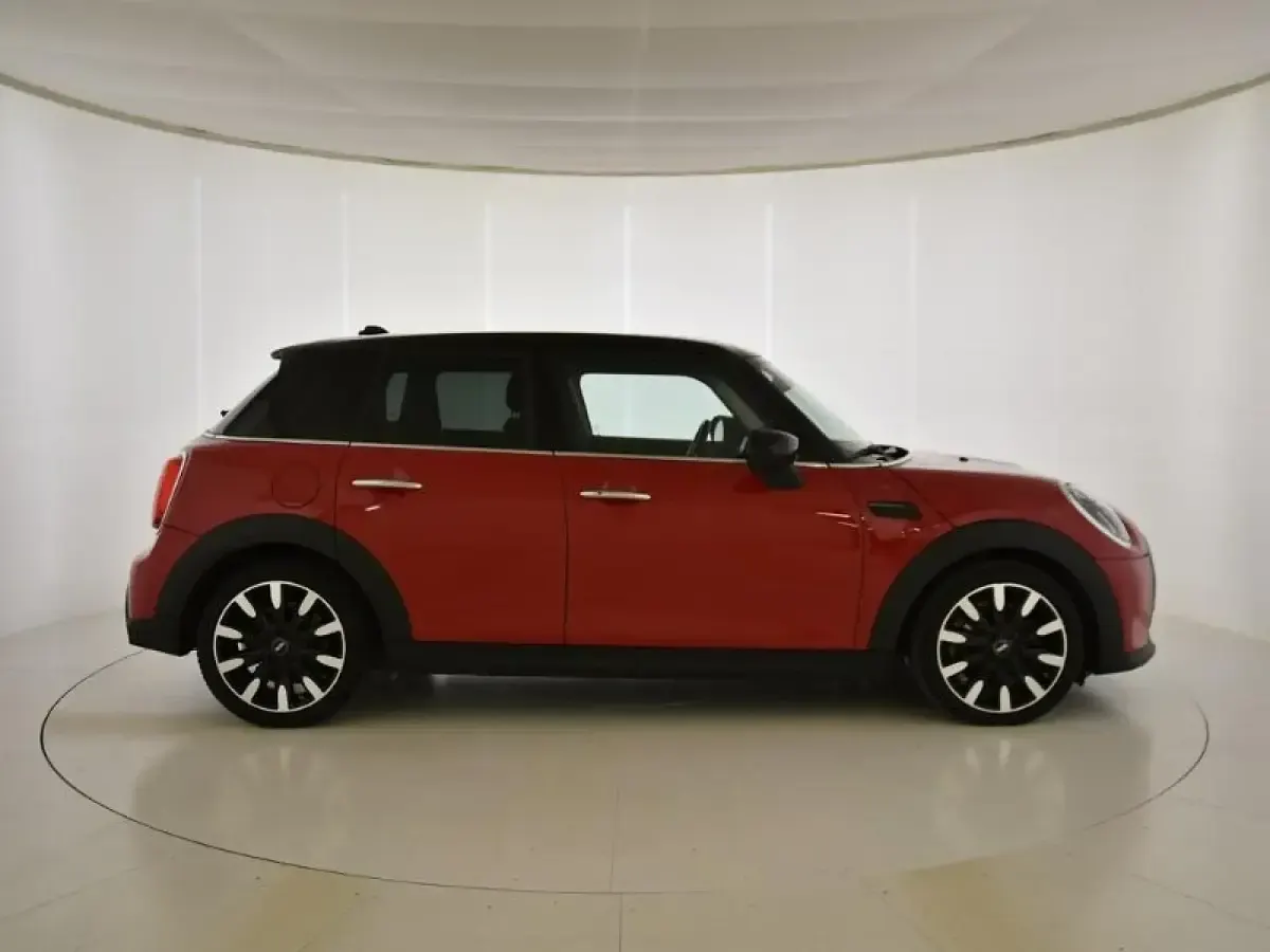 Usado Mini Cooper 136 CV (100 kW) 2020 Rojo Utilitario