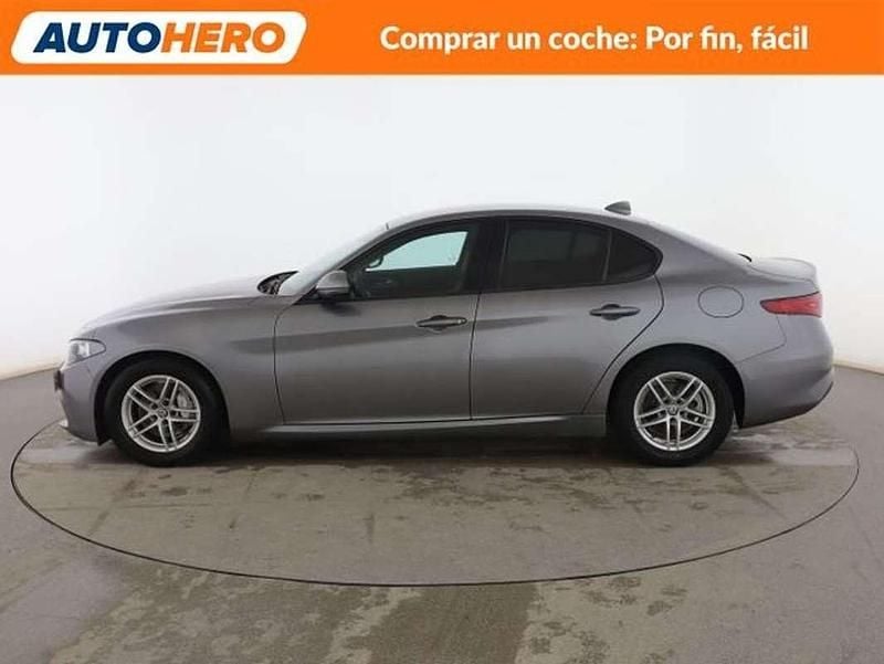 Usado Alfa Romeo Giulia Business 150 CV (110 kW) 2018 Gris Berlina