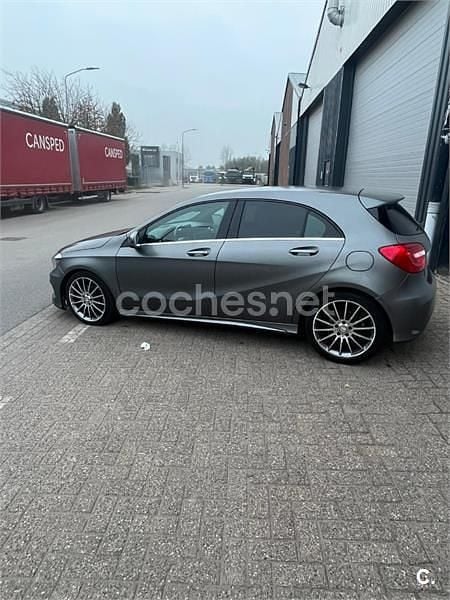 Gris / plata Usado 2014 Mercedes A180 Style Berlina | 8800 € (Super precio) - Imagen 1/4