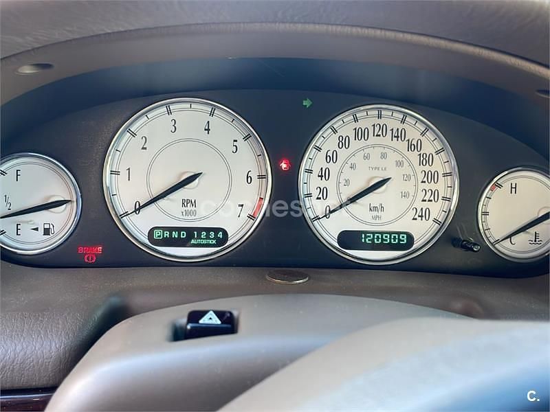 Usado Chrysler 300M 254 CV (186 kW) 1998 Azul Berlina