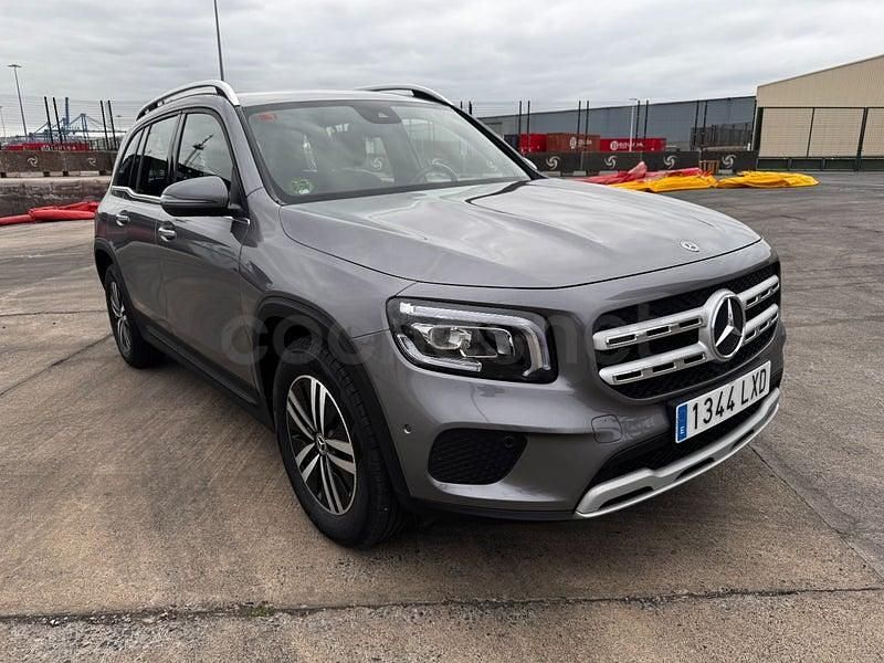 Usado Mercedes GLB200 163 CV (119 kW) 2021 Gris / plata SUV
