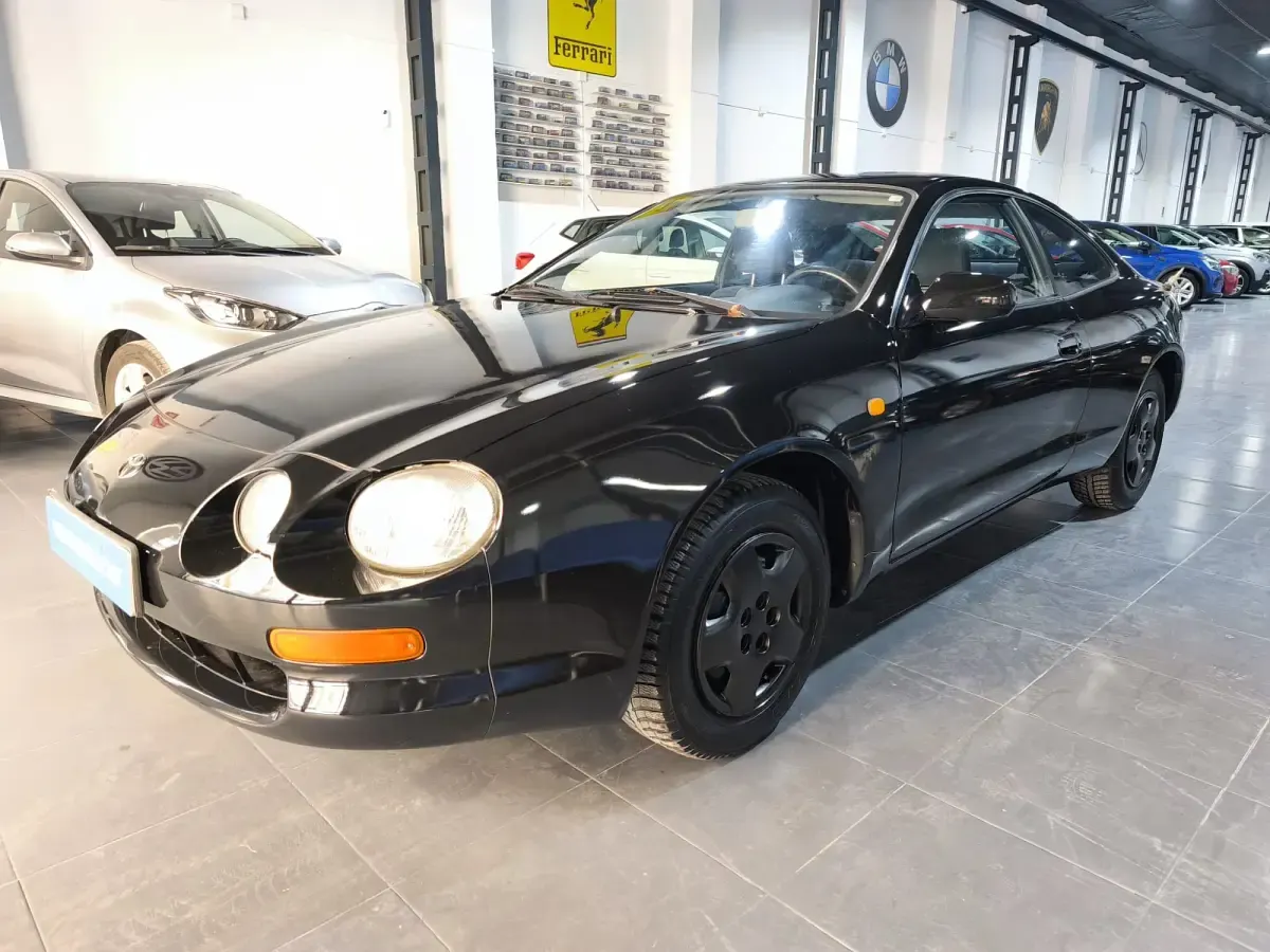 Usado Toyota Celica 115 CV (84 kW) 1996 Negro Utilitario