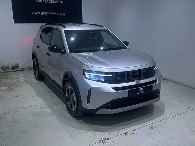 Nuevo Opel Frontera 146 CV (107 kW) 2025 Gris / plata SUV