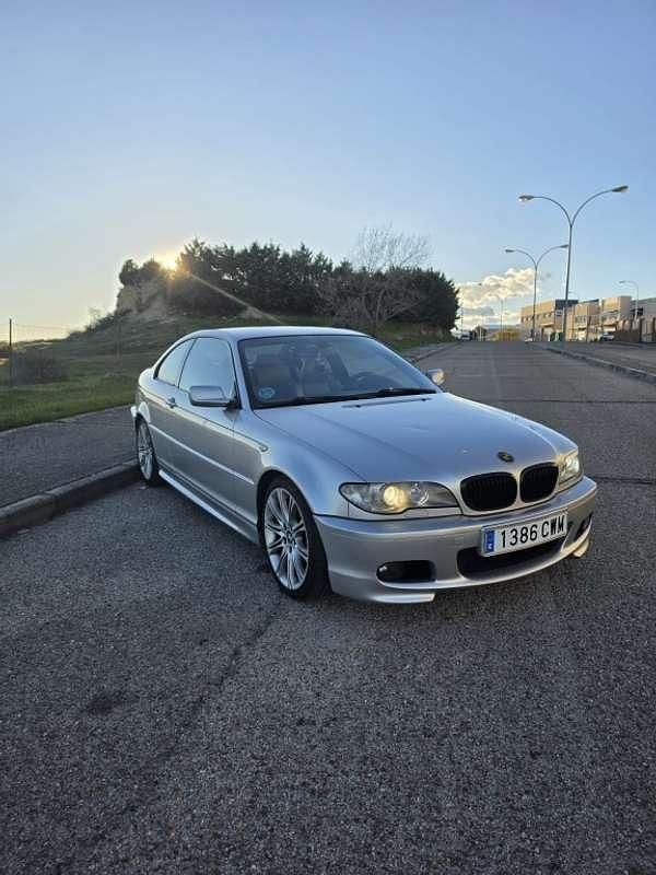 Usado BMW 320 170 CV (125 kW) 2004 Gris Coupe