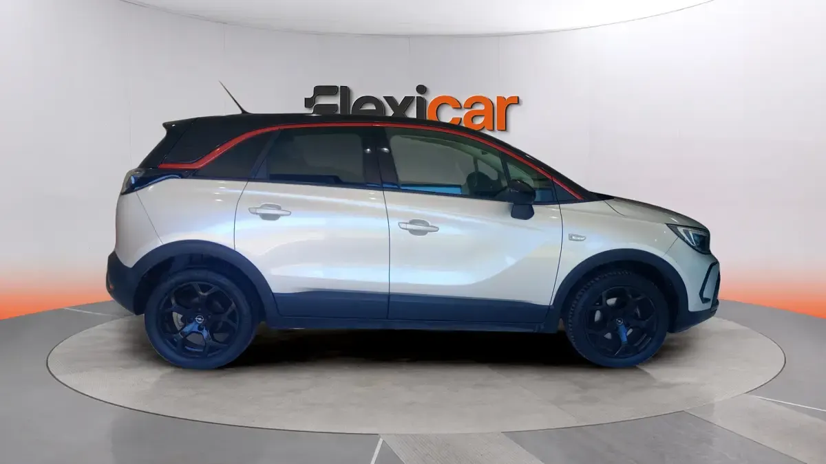 Usado Opel Crossland X 110 CV (80 kW) 2023 Gris SUV