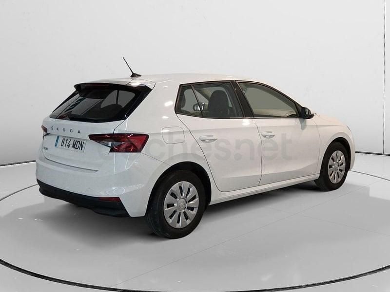 Usado Skoda Fabia Essence 80 CV (58 kW) 2023 Blanco Utilitario